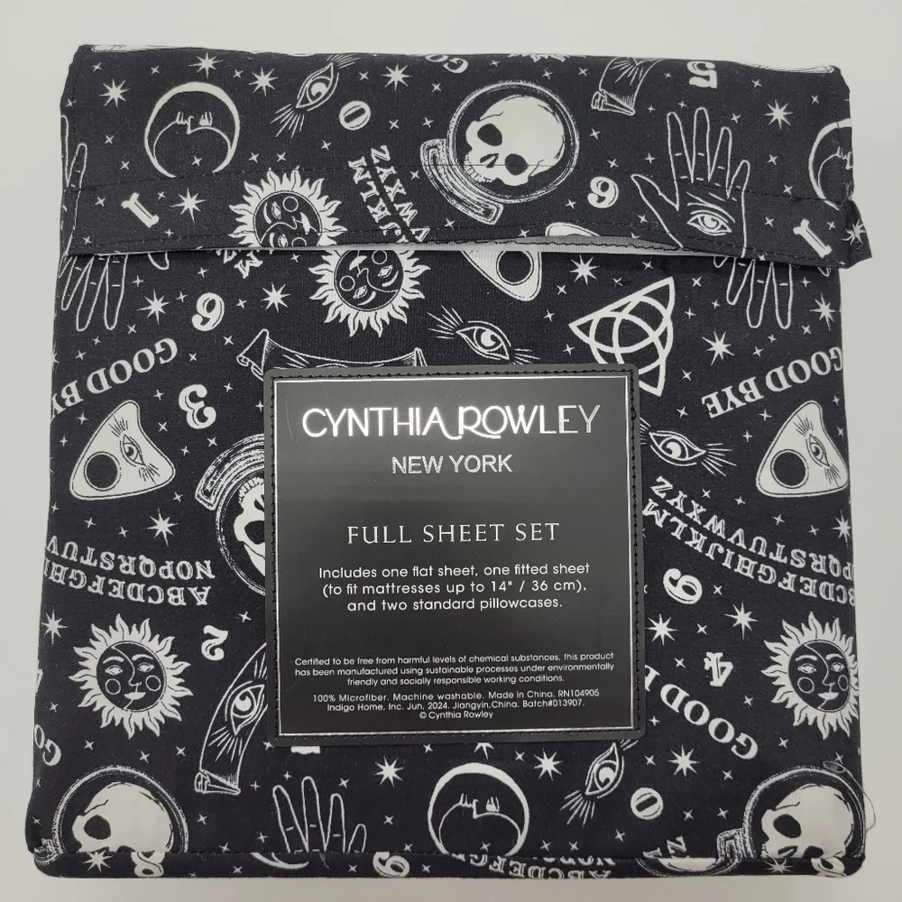 NEW Cynthia Rowley Sheet Set Halloween Skulls Occult Black White FULL Size NEW